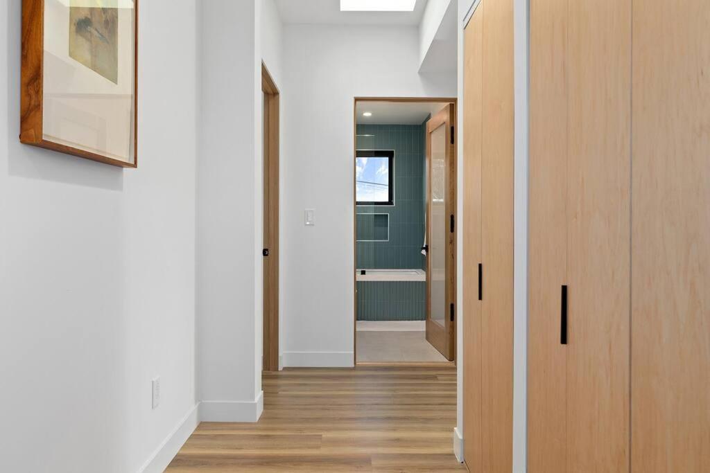 Rooftop 3b 3ba House Near Dodger Stadium And Dtla Hébergement de vacances *